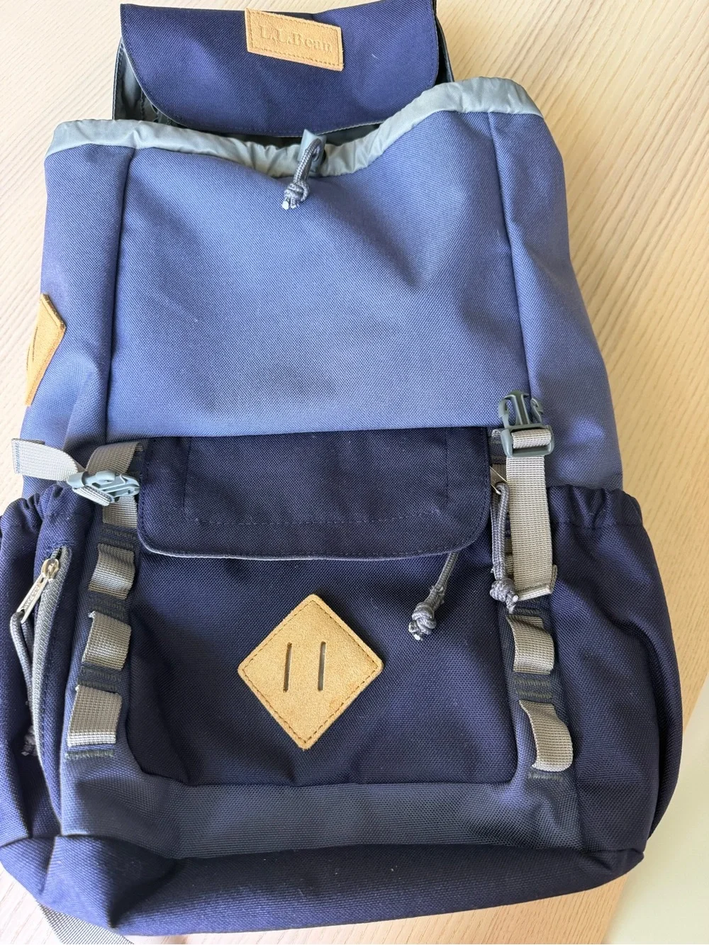 Rare L.L. Bean Hatchet Traverse Backpack Navy Blue 296965 Like New